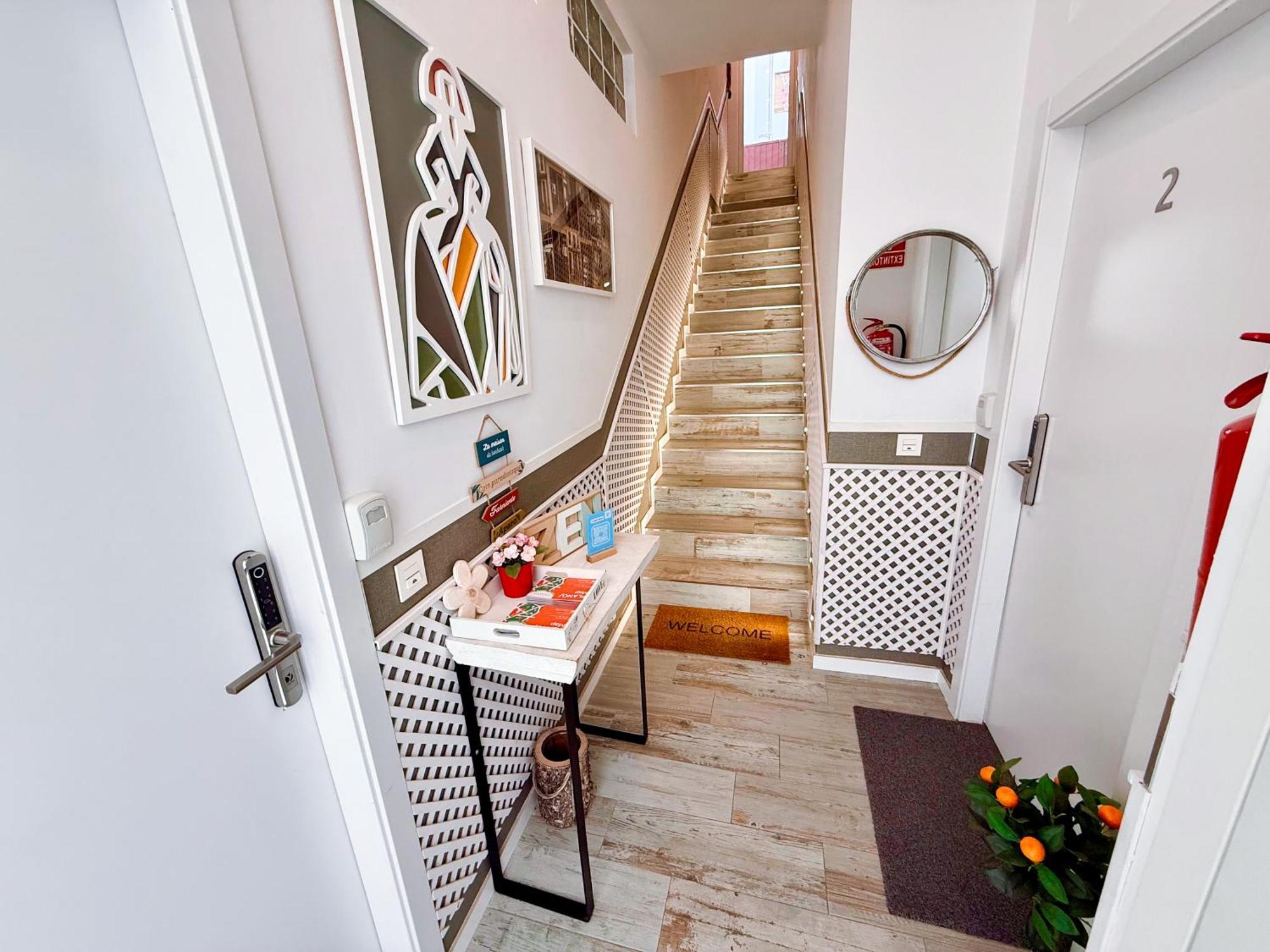 Loft independiente con Piscina compartida en Centro de Valencia Exterior foto