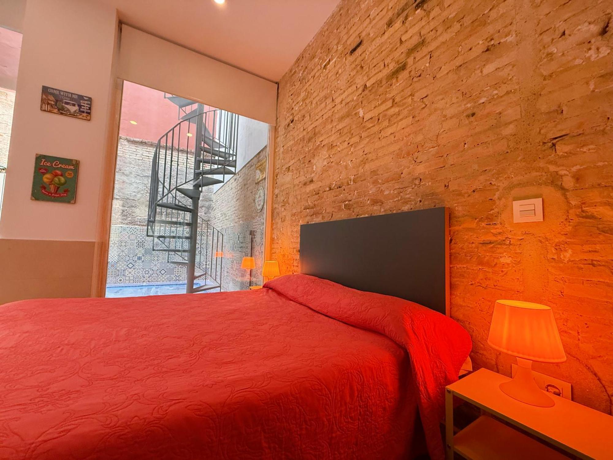 Loft independiente con Piscina compartida en Centro de Valencia Exterior foto